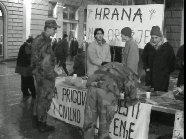 Hrana ne oruzje2.jpg